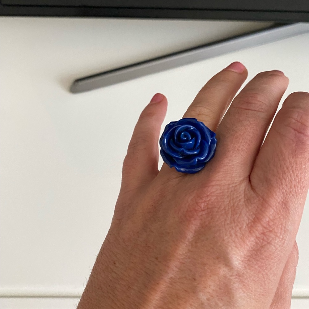 Flower ring